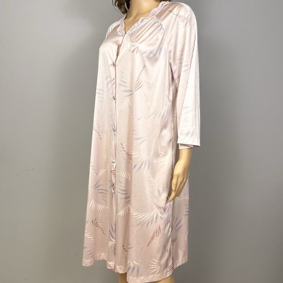 Vintage Vanity Fair Nightgown 34 Pink Antron III Nylon Satin Robe Lace Button - Picture 2 of 8
